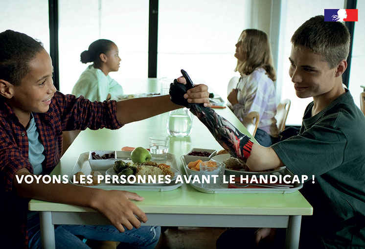 Voyons les personnes avant le handicap ! 